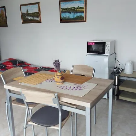 Rybnik Belyi Horgaszto 2 Апартаменты Biel